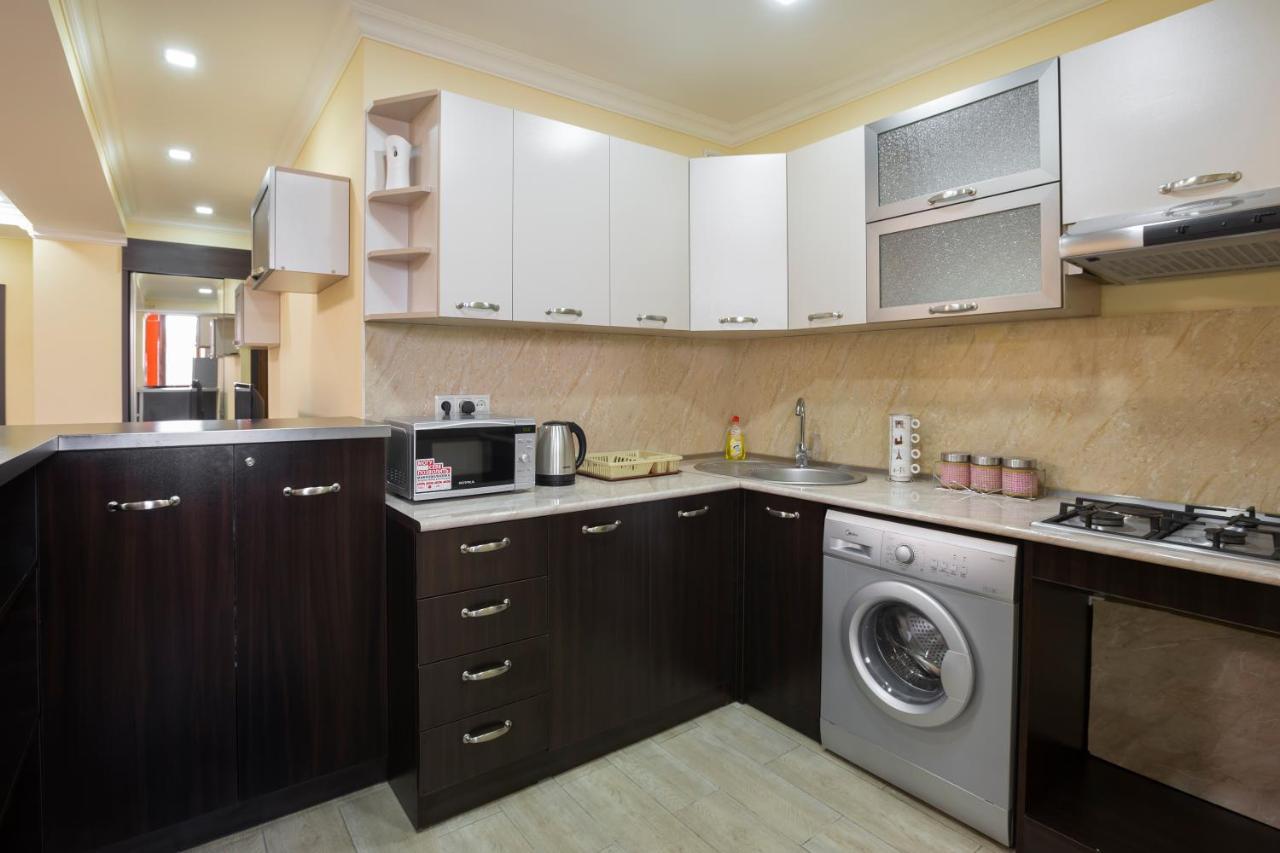 Umba Apartment N5 - Balcony And Mount Ararat View Erivan Exterior foto